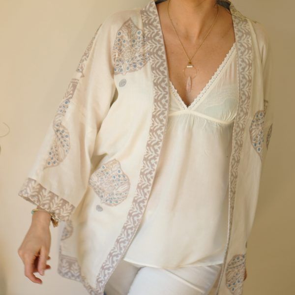 kimono de algodón de producción sostenible