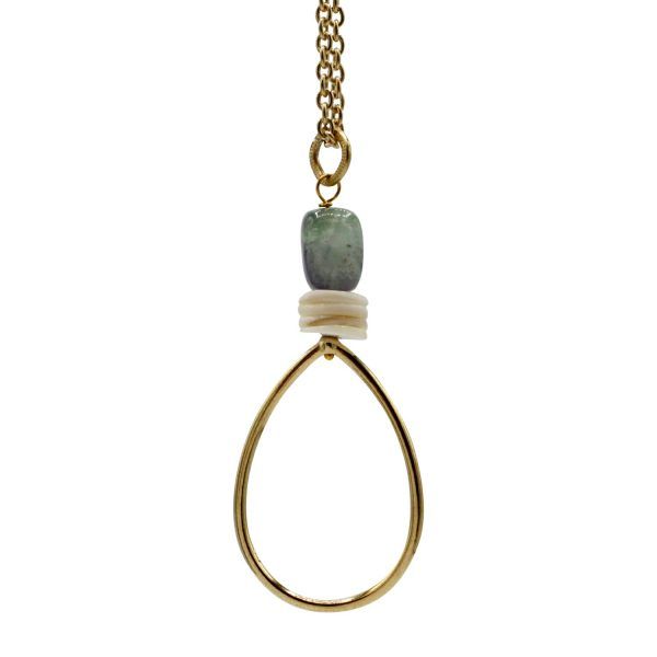 colgante de perlas de río y fluoritas