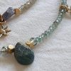 gargantilla con piedras naturales