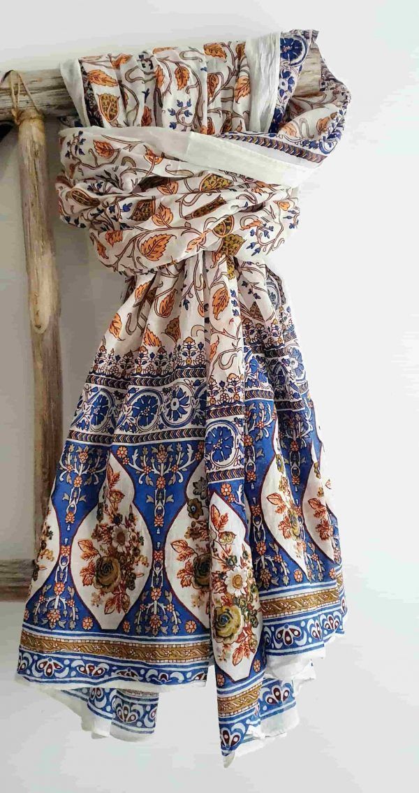foulard estampado floral azul y ocre