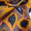 foulard de cashmere fondo mostaza