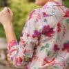 camisa estampado tonos rosas