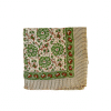 fular algodón estampado floral verde sobre fondo beige
