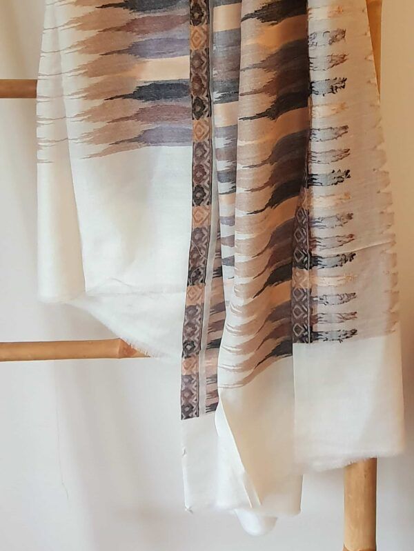 fular invierno cashmere en beige, crudo y gris