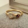 Anillo prehnita y turmalina rosa plata de ley chapada en oro 24 quilates