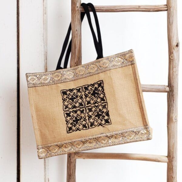 bolso verano en yute y bordado gris y dorado