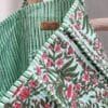bolso algodón estampado floral verde agua y rosa