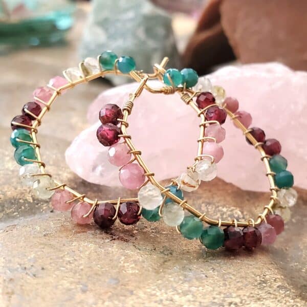 pendientes de aro con piedras naturales