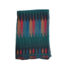 fular cashmere verde botella y estampado geométrico