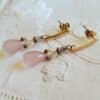 pendientes de cuarzo rosa, perlas y amatistas