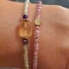Pulsera Cyra de prehnitas, citrino y amatistas